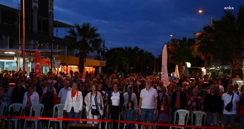 Ayvalık Belediyesi tarafından bu yıl 8. kez düzenlenen ‘Geleneksel Ayvalık