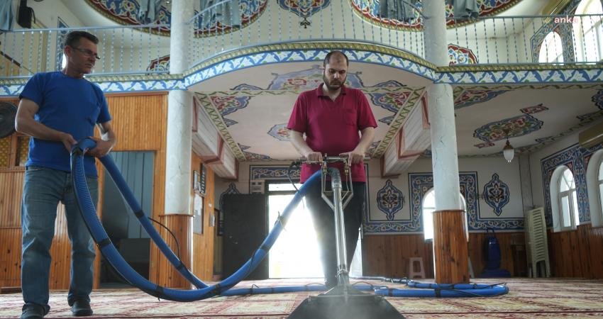 Gemlik Belediyesi yaklaşan Kurban Bayramı öncesi ilçenin merkez ve kırsal