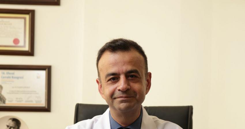 Genel Cerrahi Uzmanı Prof. Dr. Ali Kağan Gökakın, “Her yıl
