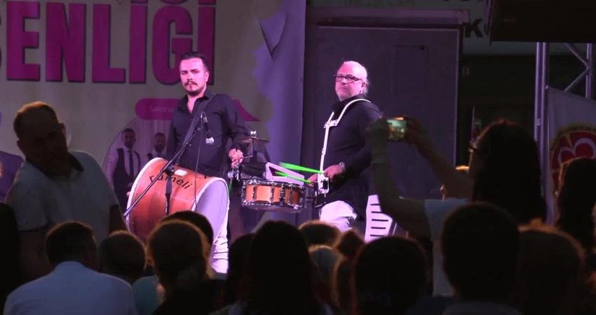 Konak Belediyesi’nin 16. Gültepe Rumeli Şenliği, Balkan ezgileri, göçmen halayları