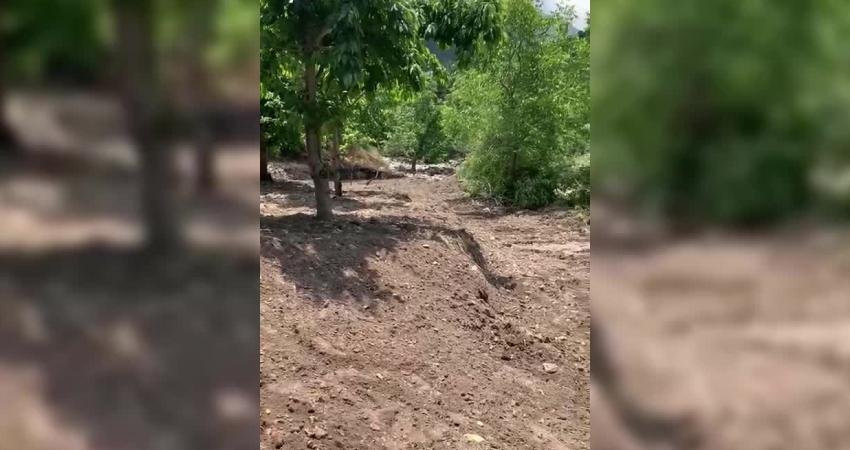 Niğde’nin Ulukışla ilçesindeki Alihoca köylüleri, Gümüştaş Madencilik’in dere yataklarına atık