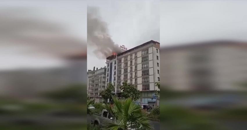 Artvin'in Hopa ilçesindeki turistik bir otelde henüz bilinmeyen bir nedenle