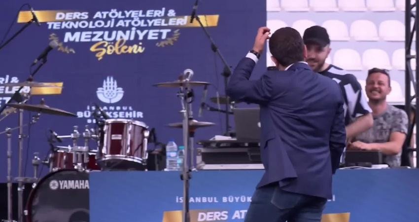 İmamoğlu: “Cumhuriyet’in Değerlerini Sekteye Uğrattığınızda Memleketin Geleceği Karanlıkta Kalır” İstanbul Büyükşehir Belediye (İBB) Başkanı Ekrem İmamoğlu, İBB Teknoloji Atölyeleri