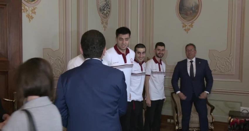 İmamoğlu: “Parti İçindeki Münazaralarımız Bittikten Sonra, Elbette Tam Olarak Ne Arzu Ettiğimizi, Ne İstediğimizi Kamuoyuyla Paylaşırız” İstanbul Büyükşehir Belediye (İBB) Başkanı Ekrem İmamoğlu, 28 Mayıs’ta yapılan