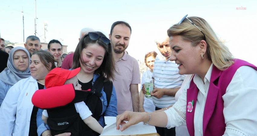 İzmit Belediye Başkanı Fatma Kaplan Hürriyet, haftanın son iş gününde