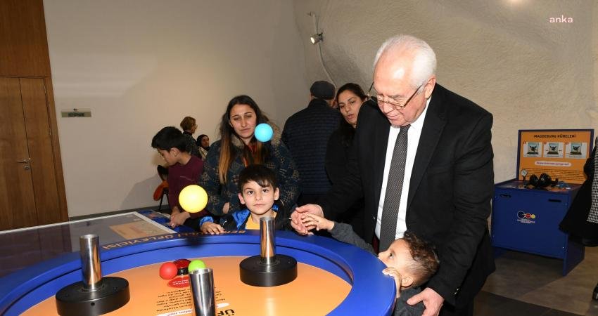 Karabağlar Belediyesi tarafından hizmete açılan Nasreddin Hoca Çocuk Kültür Bilim