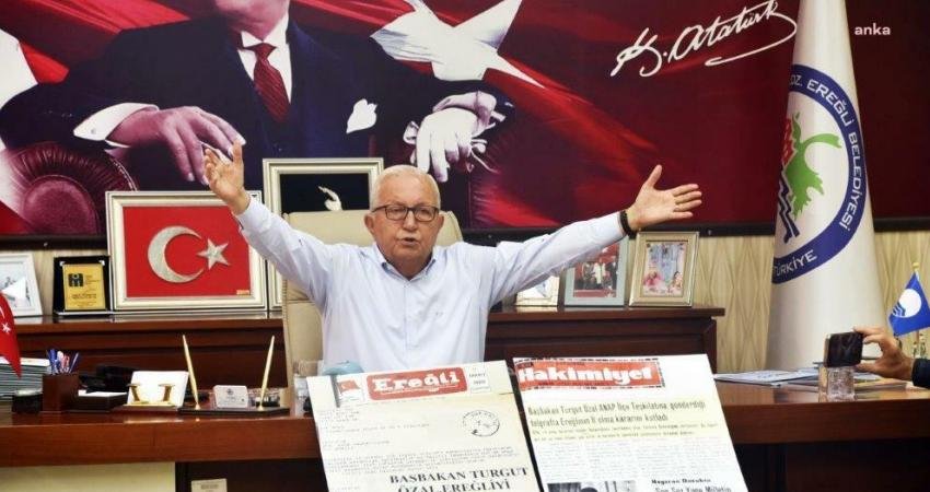 Kdz. Ereğli Belediye Başkanı Halil Posbıyık, gazetecilerin Erdemir’de takas işleminin