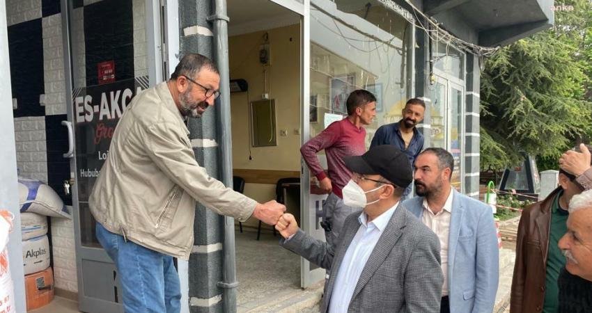 Kırşehir Belediye Başkanı Ekicioğlu, Boztepe İlçesini Ziyaret Etti Kırşehir Belediye Başkanı Selahattin Ekicioğlu, Boztepe Belediye Başkanı Hüseyin Takan