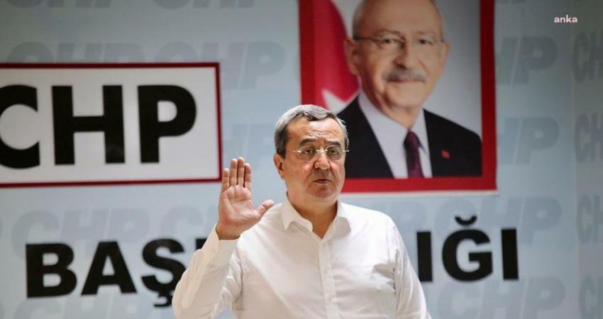 CHP Konak İlçe örgütüyle bayramlaşan Konak Belediye Başkanı Abdül Batur,