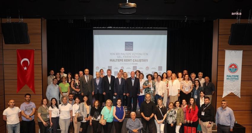 “Yeni yüzyılda yeni bir vizyon için gel fikrini söyle” sloganıyla