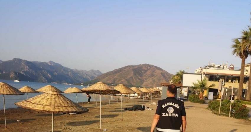 Marmaris Belediyesi ekipleri, Kurban Bayramı tatilinde yoğunluk yaşanan ilçede 7/24