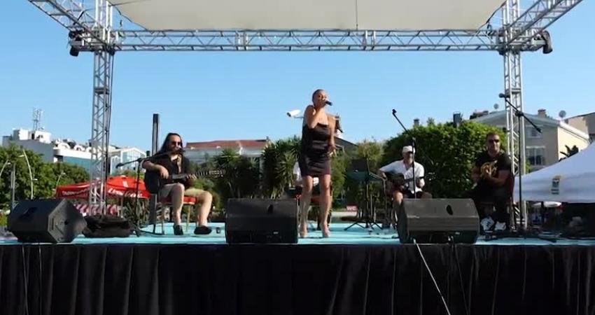 Marmaris Belediyesi’nin desteğiyle düzenlenen 11. Pati Festivali, renkli görüntülere sahne