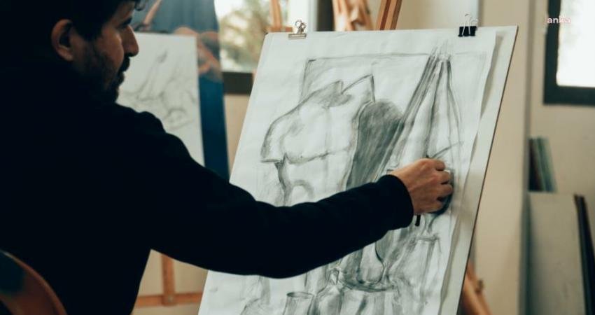 Merkezefendi Sanat Merkezi’nde kurslar devam ediyor. Merkezefendi Belediye Başkanı Şeniz