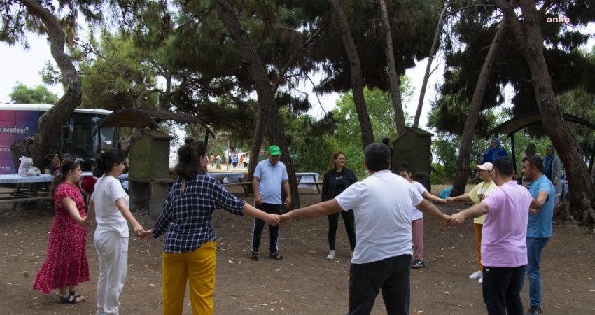 Mersin Büyükşehir Belediyesi’nden Özel Gereksinimli Bireyler İçin ‘Yaza Merhaba’ Etkinliği Mersin Büyükşehir Belediyesi’ne bağlı Engelsiz Yaşam Merkezi bünyesindeki Mola Evi