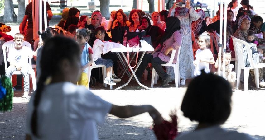 Mersin Büyükşehir Belediyesi Kadın ve Aile Hizmetleri Dairesi Başkanlığı bünyesinde