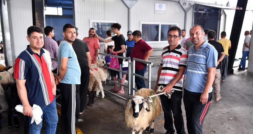 Mersin Büyükşehir Belediyesi’nin ücretsiz kurban kesim noktaları, bu Kurban Bayramı’nda