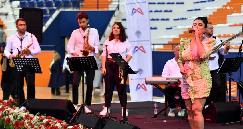 Mersin Büyükşehir Belediyesi Kültür ve Sosyal İşler Dairesi Başkanlığı tarafından düzenlenen ‘Yaz