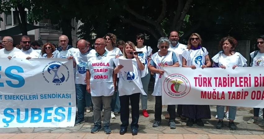 Muğla’da sağlık emekçileri, Antalya’nın Alanya ilçesinde doktor Melek Bağce'nin görevi