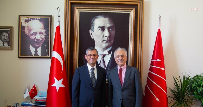 Eski Dışişleri Bakanı ve SHP Genel Başkanı Murat Karayalçın, CHP