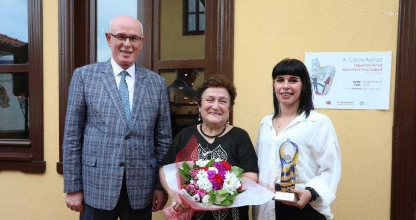 Odunpazarı’nda ‘Hayatın İkinci Bölümüne Hoş Geldin’ Sergisi Sanatseverlerle Buluştu Odunpazarı Belediyesi Şehrin Ateşi Seramik Galerisi’nde Ayşenur Ceren Asmaz’ın ‘Hayatın