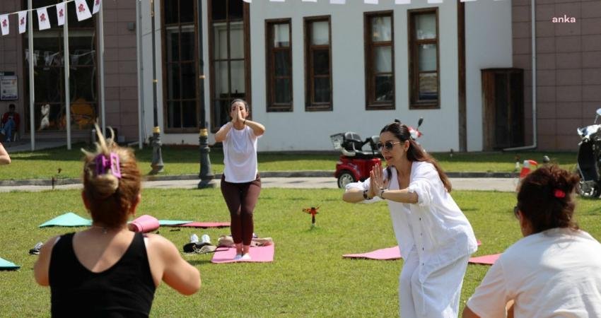 Safranbolu Belediyesi öncülüğünde 21 Haziran Dünya Yoga Günü'ne özel düzenlenen