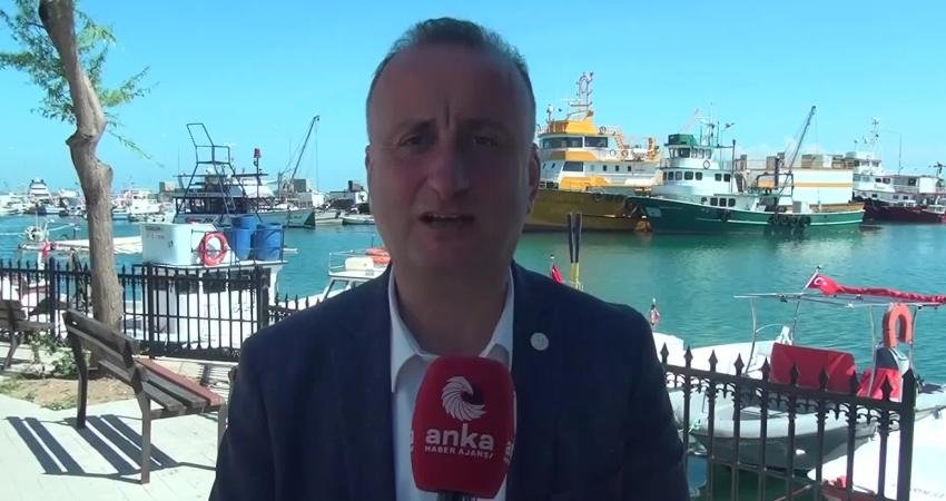 Sinop Belediye Başkanı Barış Ayhan, Sinop dışından denize girmek için