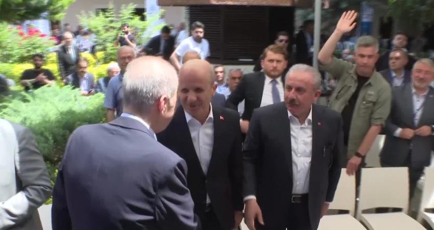 TBMM Başkanı Kurtulmuş: “Artık Önümüzdeki Hedef Türkiye Yüzyılı ve Bunu Gerçekleştirme Ufkumuzdur” TBMM Başkanı Numan Kurtulmuş, “Artık önümüzdeki hedef Türkiye Yüzyılı ve