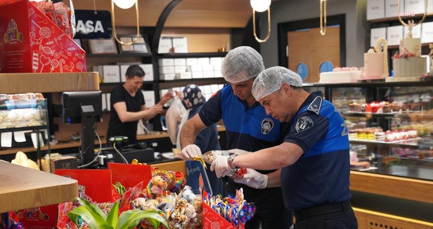 Tepebaşı Belediyesi Zabıta Müdürlüğü ekipleri, Kurban Bayramı öncesinde denetimlerini sürdürüyor.