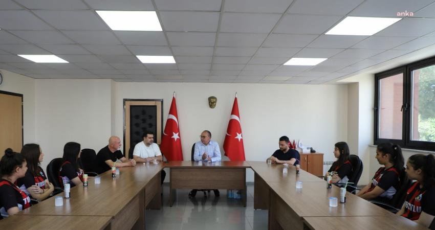 Turgutlu Belediye Başkanı Çetin Akın, milli takım kampına davet edilen