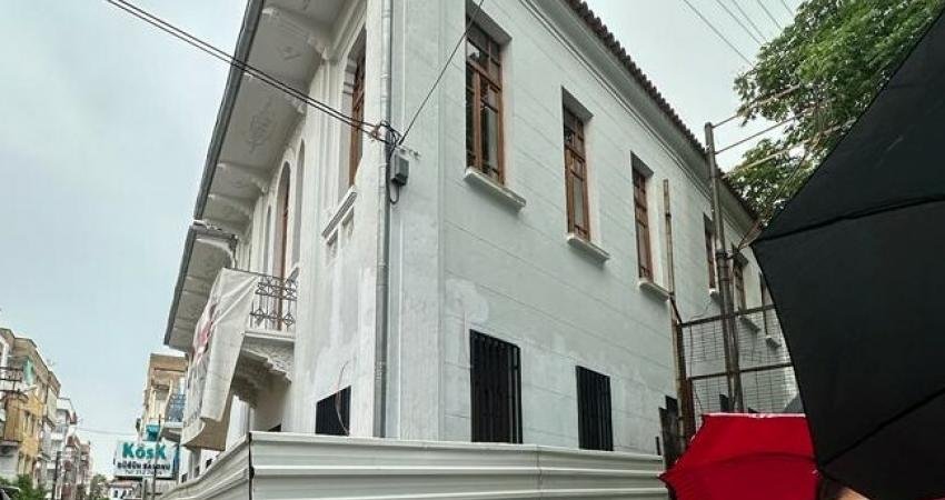 Turgutlu Belediyesi’nin ‘Tarih Sokakta’ adlı kültür turunun ilk etkinliği düzenlendi.