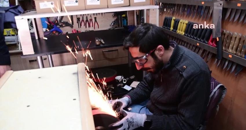 Yozgat'ta bıçak imalatçıları ile bileyicilerinin Kurban Bayramı mesaisi başladı. Kurban