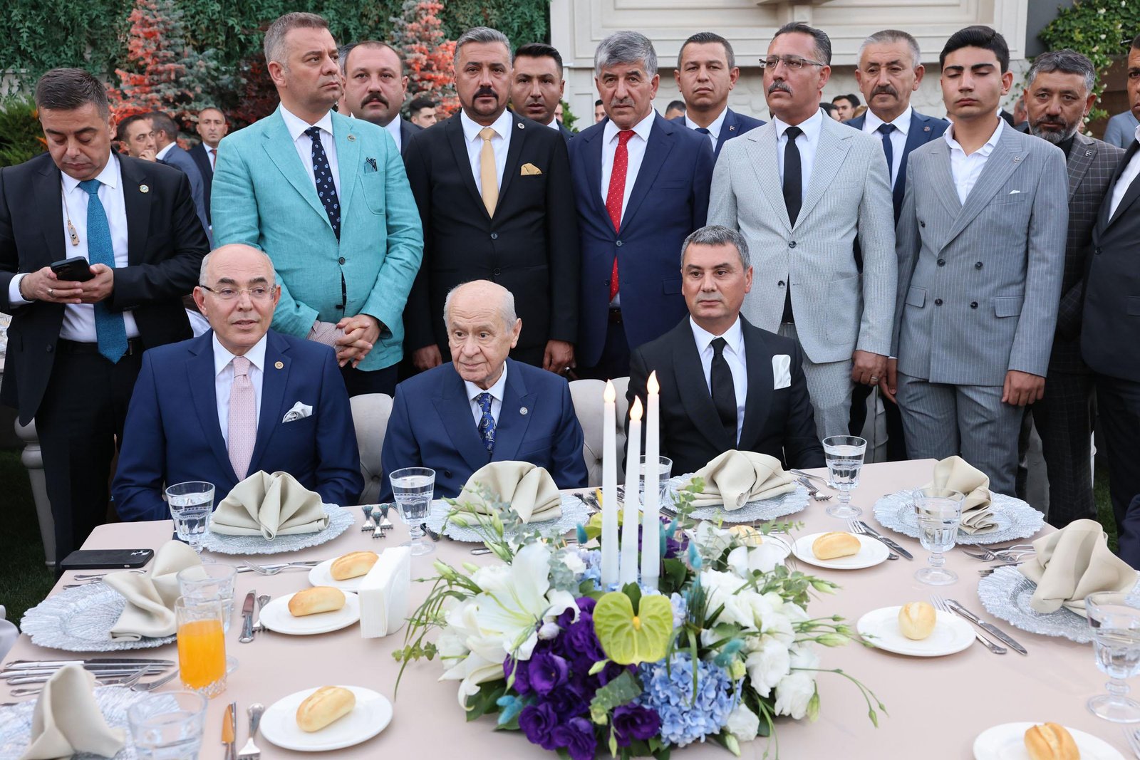 bahceli-golbasi-belediye-baskaninin-kizinin-nikah-sahidi-oldu