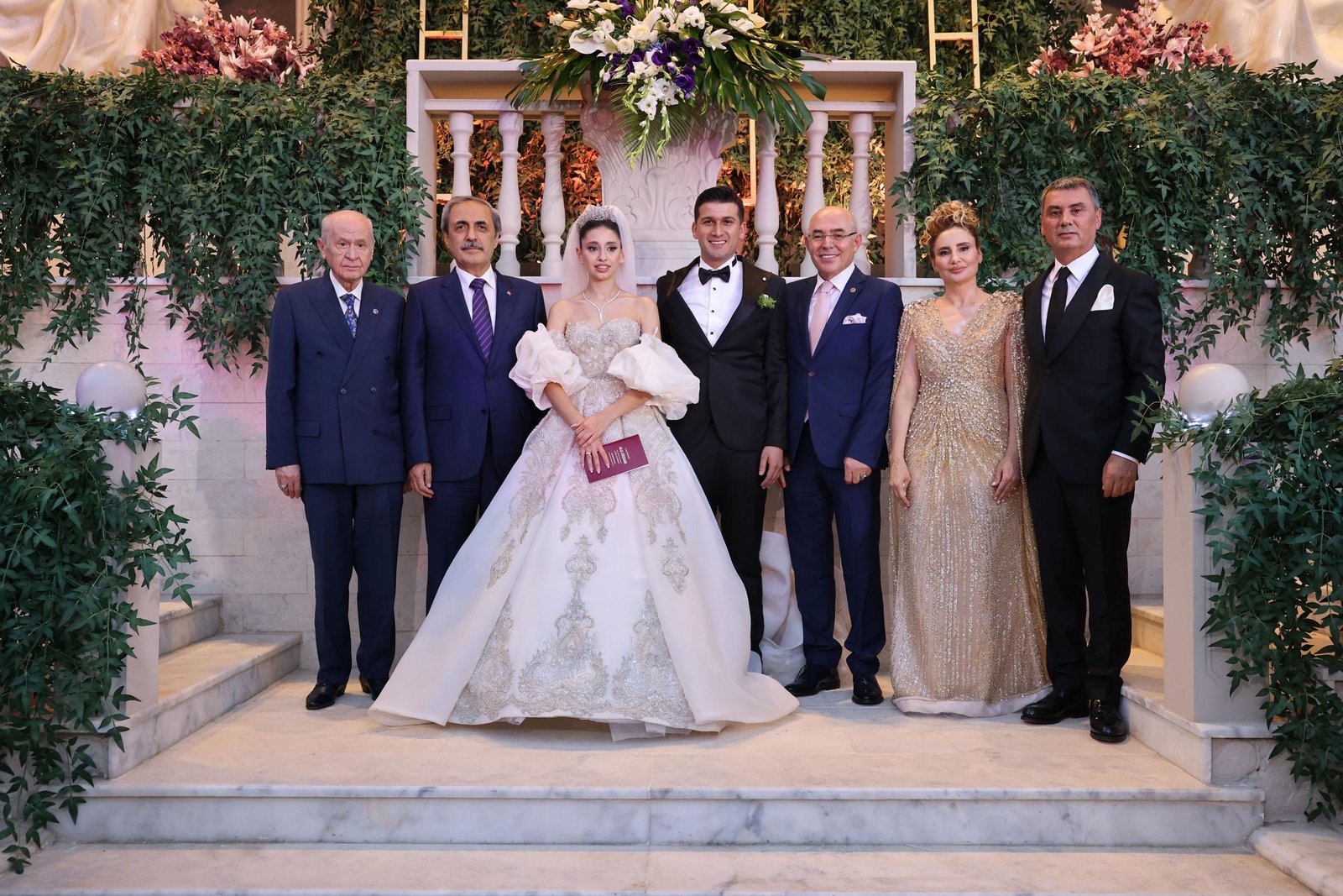 Gölbaşı Belediye Başkanı Ramazan Şimşek, kızı Ece ve Muharrem Türker’in