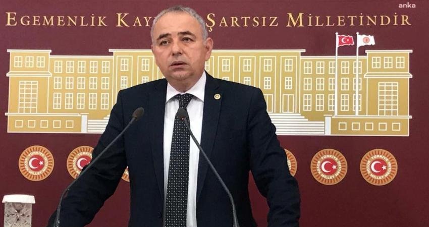 Ahmet Vehbi Bakırlıoğlu: “Bütçe Açığı Yıl Sonunda Tahminlerimize Göre 1,5 Trilyonu Bulacak. Bu Durumda Bütçe Açığı Gshm’nin Yüzde 8’ini Bulabilir Ki Bu Çok Büyük Bir Ekonomik Krizdir” CHP Manisa Milletvekili Ahmet Vehbi Bakırlıoğlu, “Torba kanun ile kabul