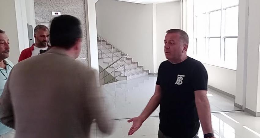 Akçakoca Belediyesi, Belediye Meclisi toplantısının ardından MHP’li Belediye Başkanı Okan