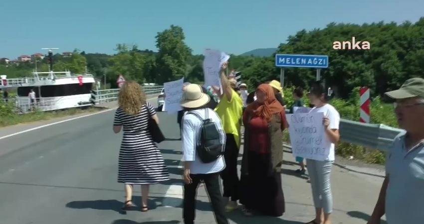 Düzce’nin Akçakoca ilçesine bağlı Melenağzı köyünde yaşayan kadınlar, köydeki su