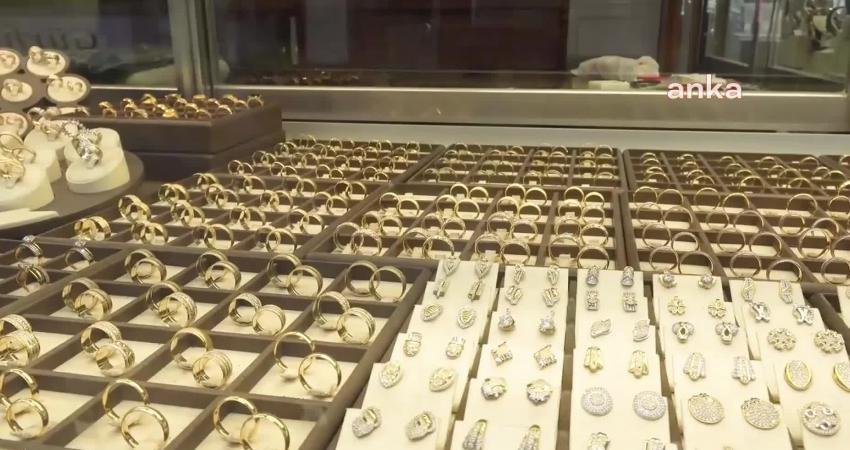 Aksaray Kuyumcular Odası Başkanı Yaşar Akbaş, altın fiyatları hakkında değerlendirmelerde