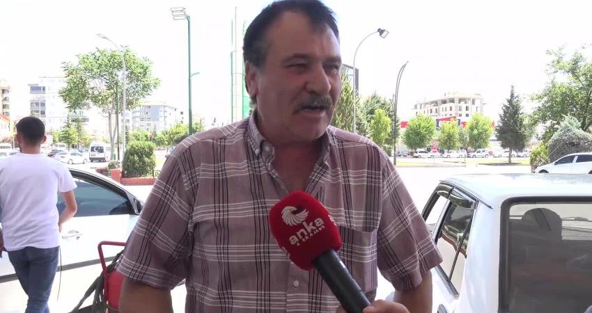 Aksaraylı vatandaşlar, akaryakıt fiyatlarına yapılan Özel Tüketim Vergisi (ÖTV) zammına