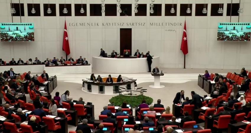 CHP Kahramanmaraş Milletvekili Ali Öztunç, dün Türkiye Büyük Millet Meclisi