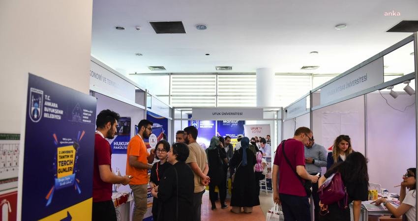 Ankara Büyükşehir Belediyesi, “Kariyer, doğru tercihle gelecek’ sloganıyla düzenlenen ‘2.