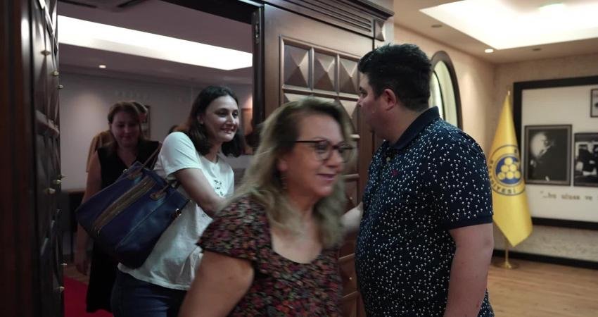 Yükseköğretim Kurumları Sınavı’na (YKS) Buca Belediyesi Dijital Dershane ile hazırlanan