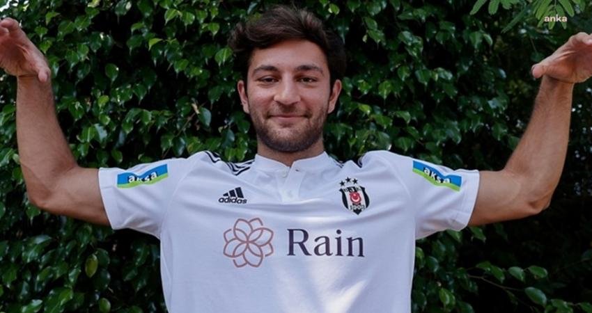 Beşiktaşlı futbolcu Emrecan Uzunhan, bugün Bakırköy’de trafik kazası geçirdi. Beşiktaş