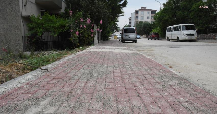 Bilecik Belediyesi tarafından Hürriyet Mahallesi’ndeki birçok cadde ve sokakta kaldırım
