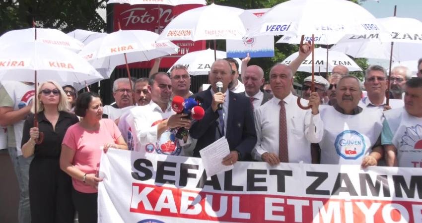 Birleşik Kamu-İş Konfederasyonu, maaş zamlarını Ankara’da protesto etti. Konfederasyon Genel
