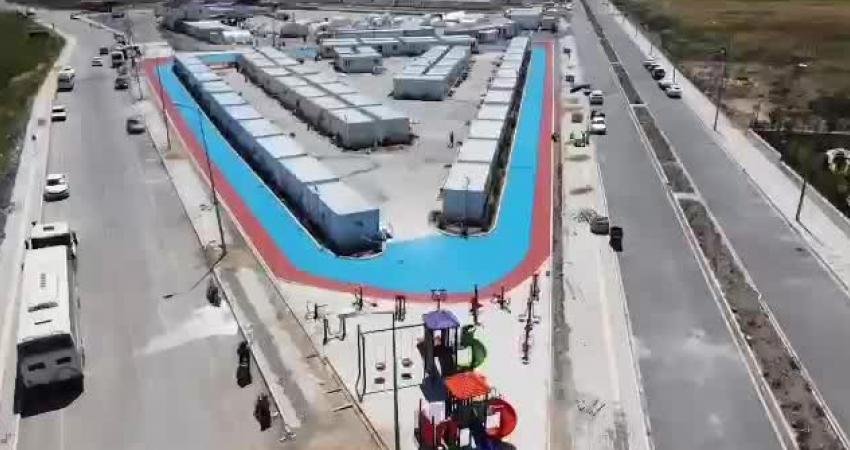 Bodrum Belediyesi, Hatay Arsuz Dostluk Kenti’nin Kapasitesini Artırdı Bodrum Belediyesi tarafından kurulan Hatay Arsuz Dostluk Kenti, depremzede vatandaşlara