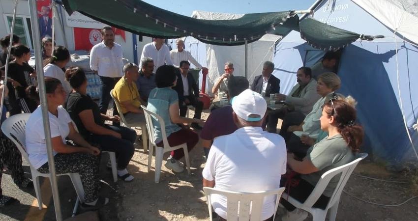 6 Şubat depremlerinin ardından Malatya’da çalışmalar yapan Bornova Belediye Başkanı Mustafa