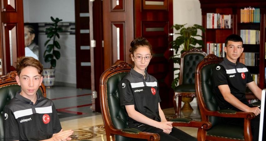 Bozüyük Belediye Başkanı Mehmet Talat Bakkalcıoğlu, tekvando branşında çeşitli yarışmalarda