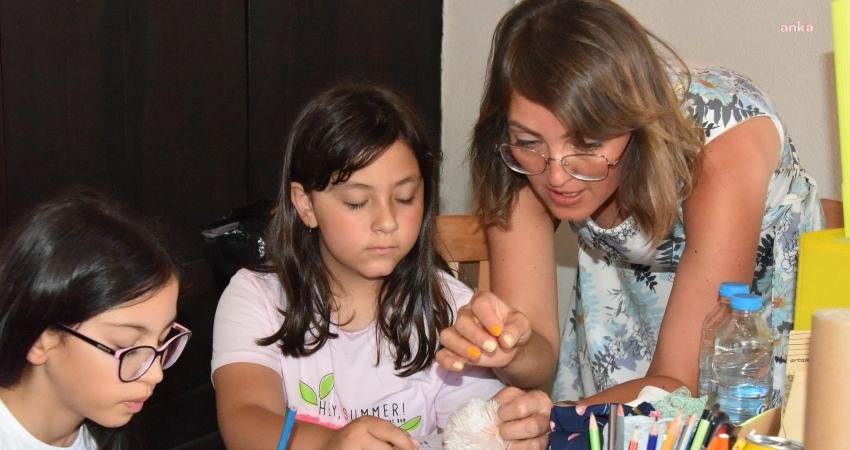 Bozüyük Belediyesi Sanat Atölyeleri kapsamında başlayan “Doğa İçin Tasarla” atölyesinde