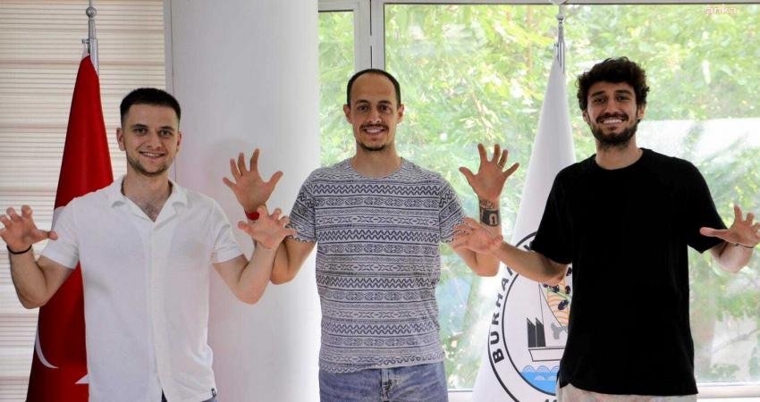 Bölgesel Amatör Lig’de mücadele eden Burhaniye Belediyespor, yeni sezona iç