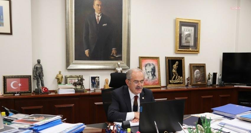 Eskişehir Büyükşehir Belediye Başkanı Yılmaz Büyükerşen, Lozan Barış Antlaşması'nın yıl